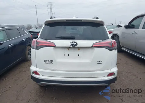 2017 Toyota Rav4 Xle из США, поврежденный, VIN JTMRFREV0HJ711802
